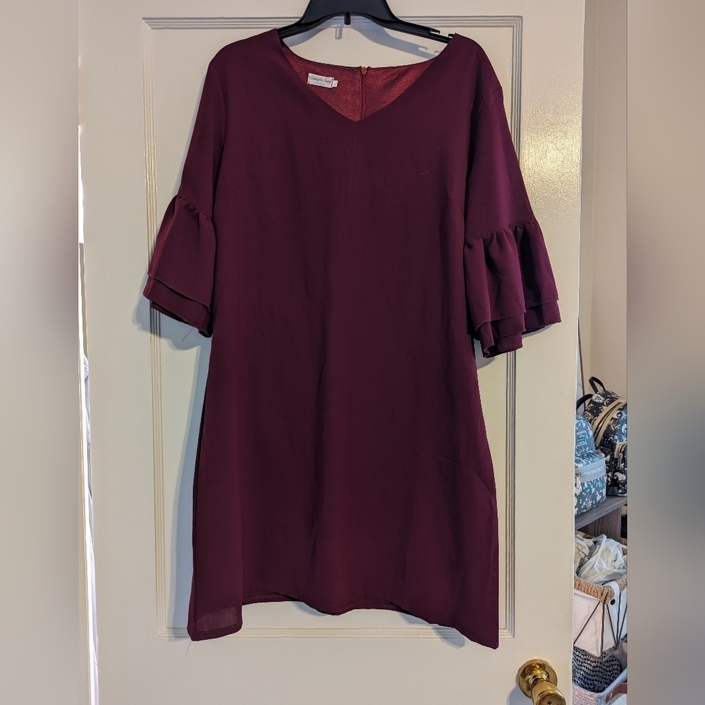 SimpleFun Burgundy Dress